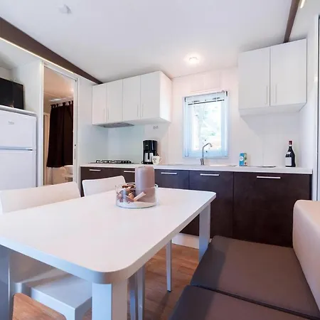 Mobile Homes Continental Campingvillage Fondotoce Di Verbania - Ilm03015-myc *